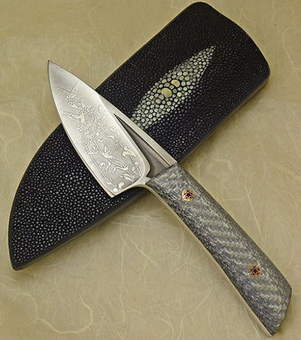 Boye Basic 2 with 'Hummingbirds' Etching, Silver Twill Handle & Stingray Eye Sheath.